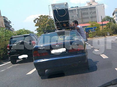 Κράταγε το… ψυγείο από το παράθυρο